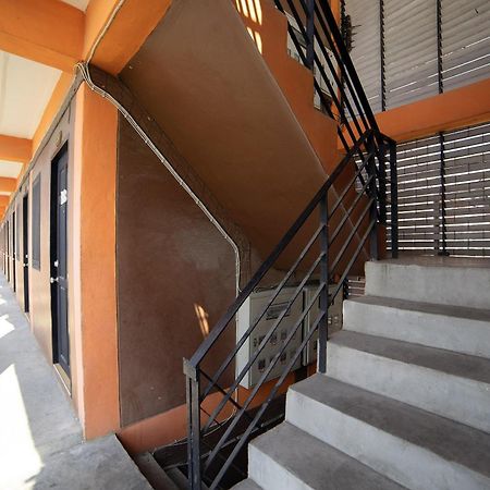 Oyo 560 Chang Hostel Suvarnabhumi Bangkok Zewnętrze zdjęcie